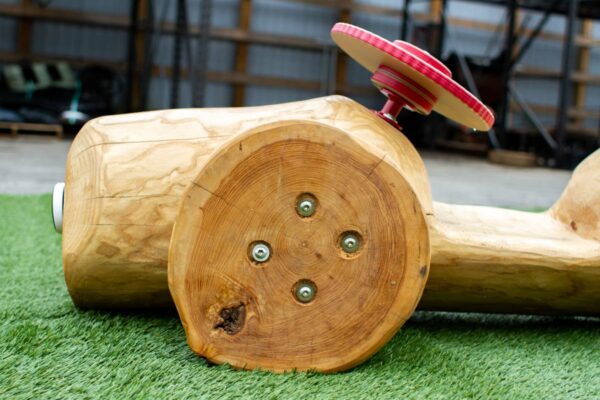 Log Car 02