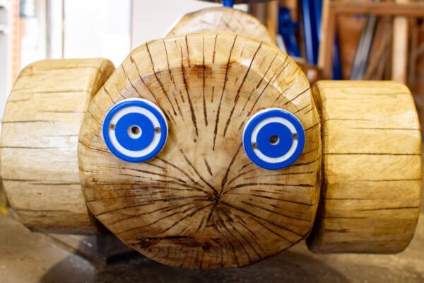 Log Car 04
