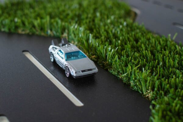 Race Track Table 02