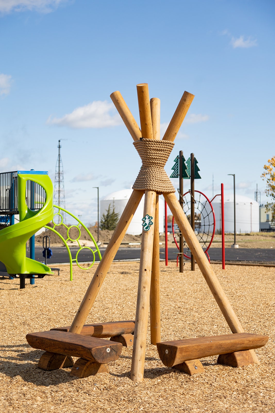 Log Teepee - Image 3